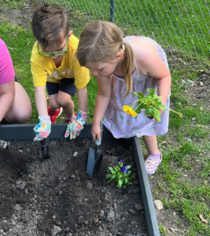 Spring Into Learning: The Perfect Time to Enroll in Childcare