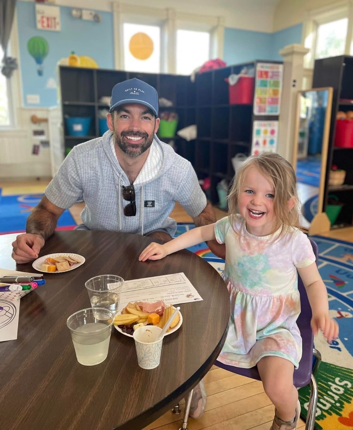 A parent and child together at Creative Kids Academy